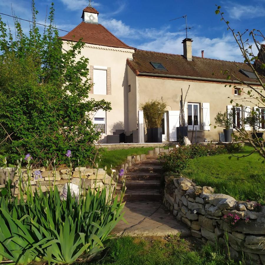 Chambre Dans Colombier A 10 Mn De Vichy Exterior photo